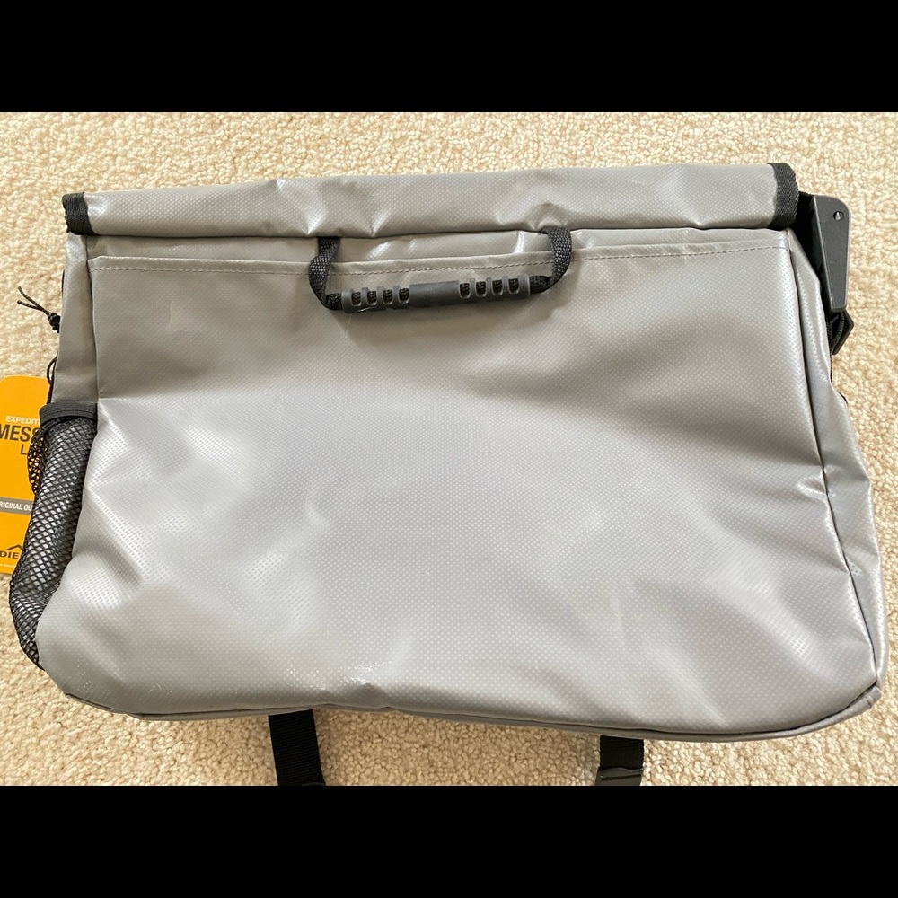 Messenger/ Computer bag - Picture 2 of 5